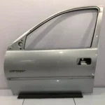 Puerta Delantera Izquierda Chevrolet Corsa Classic 2000/2010 (Usado)